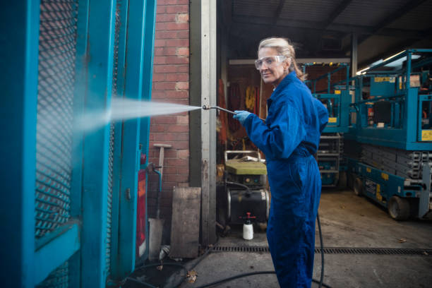 Best Machinery and Equipment Cleaning  in Kenedy, TX